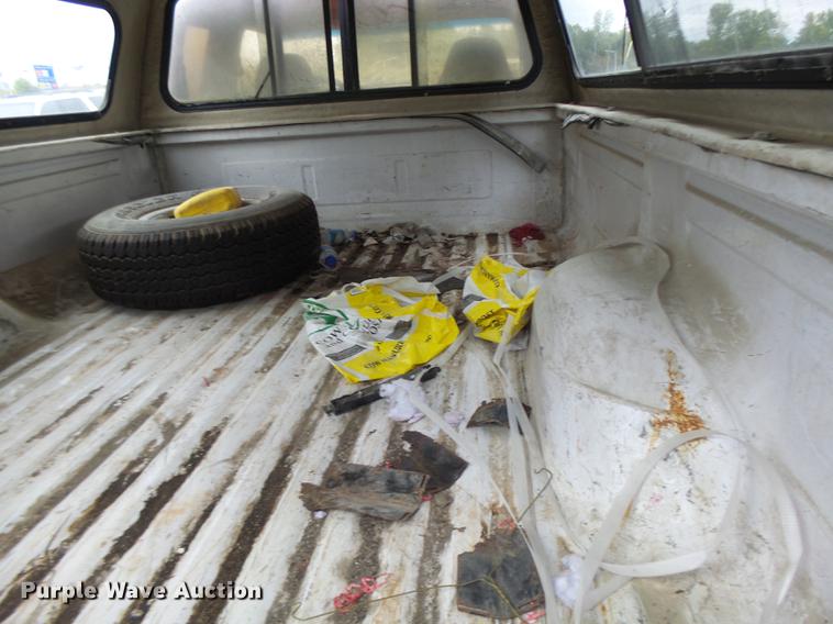 image for item DB1471 1996 Ford F150 SuperCab pickup truck