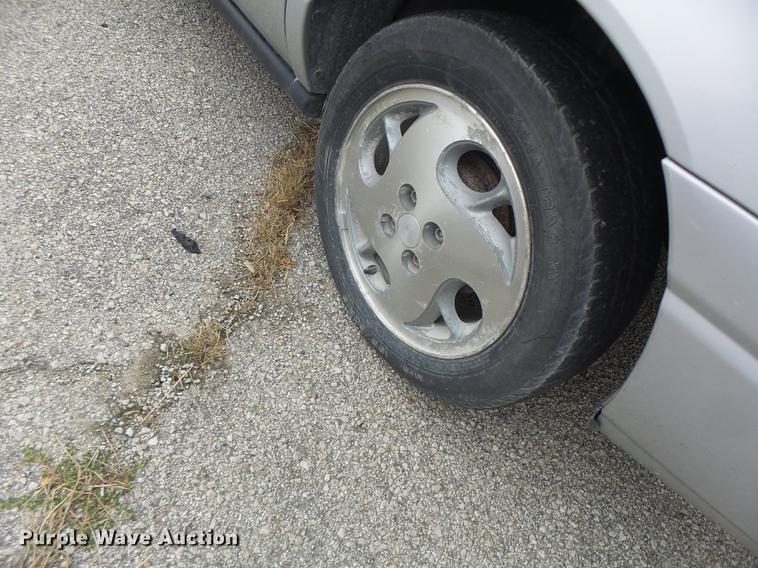 image for item DB1472 2001 Saturn SL