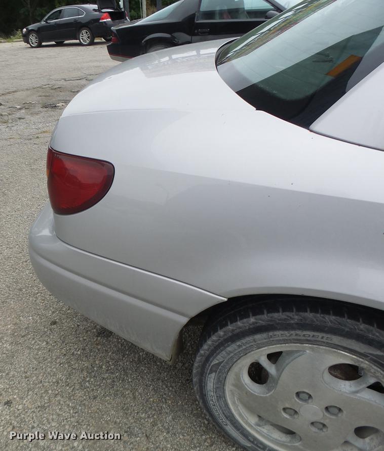 image for item DB1472 2001 Saturn SL