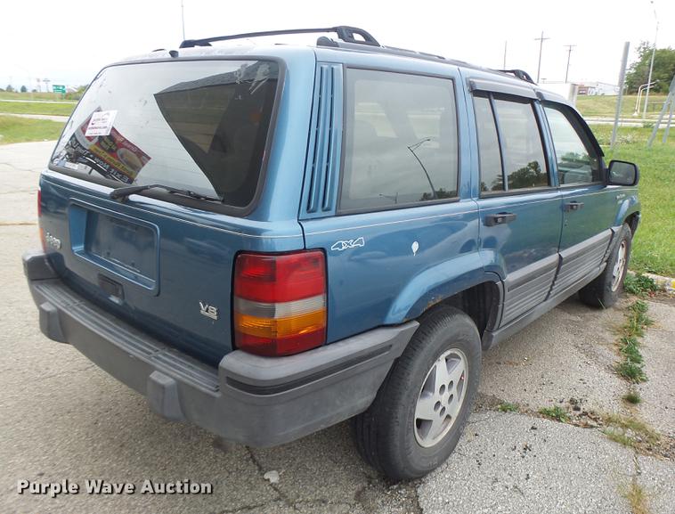 image for item DB1473 1994 Jeep Grand Cherokee SUV
