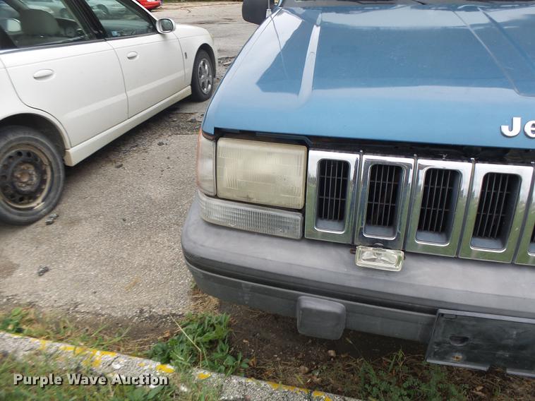 image for item DB1473 1994 Jeep Grand Cherokee SUV