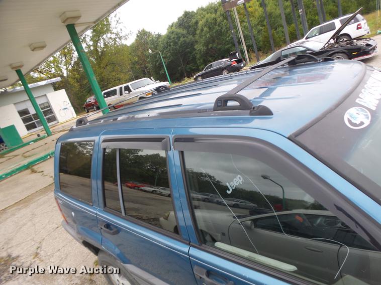 image for item DB1473 1994 Jeep Grand Cherokee SUV
