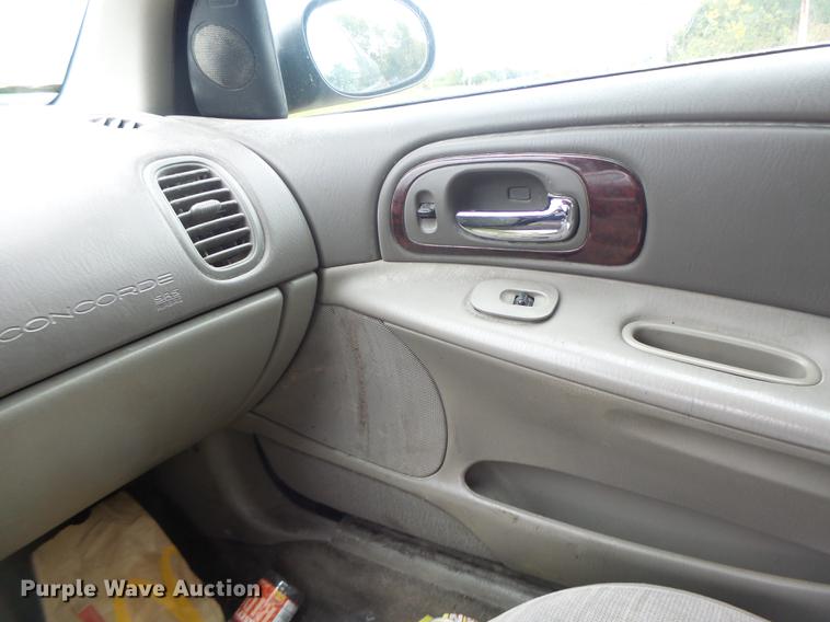 image for item DB1476 2004 Chrysler Concorde