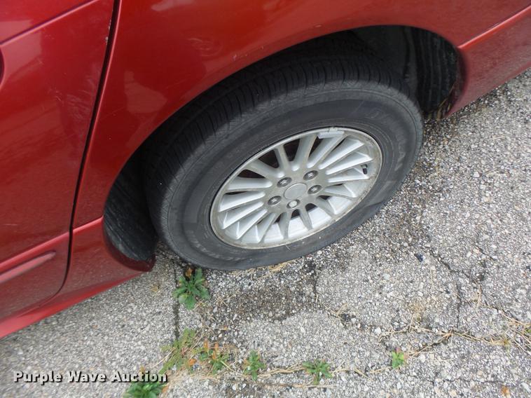 image for item DB1476 2004 Chrysler Concorde