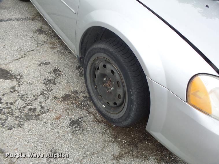 image for item DB1479 2004 Dodge Stratus