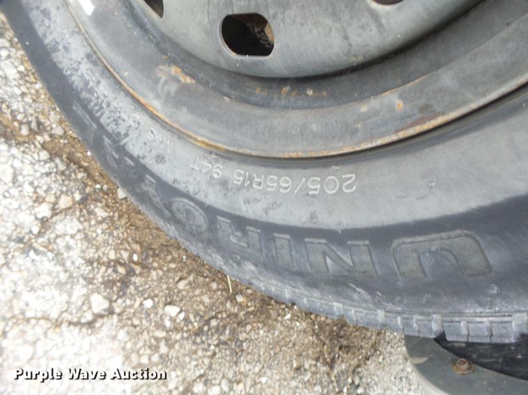 image for item DB1479 2004 Dodge Stratus