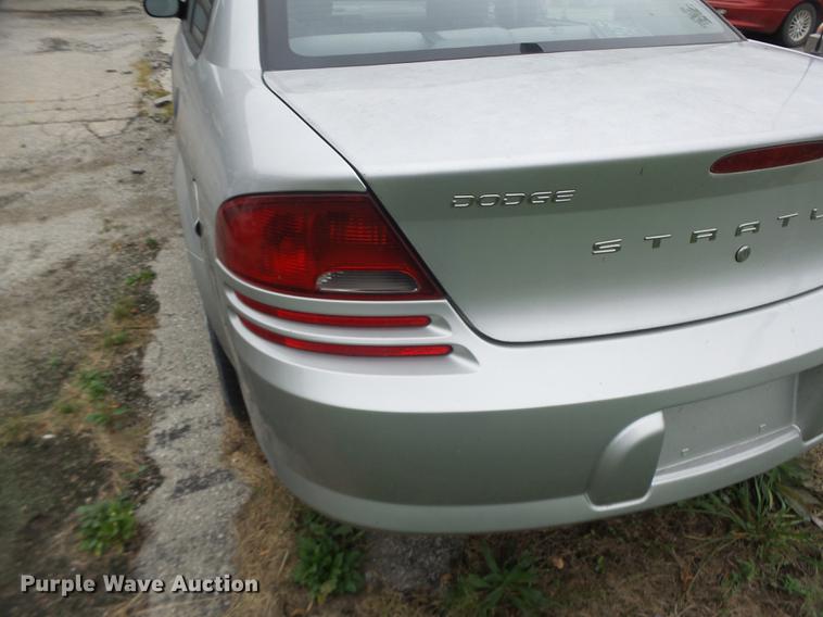 image for item DB1479 2004 Dodge Stratus