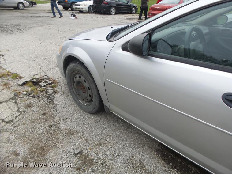 image for item DB1479 2004 Dodge Stratus