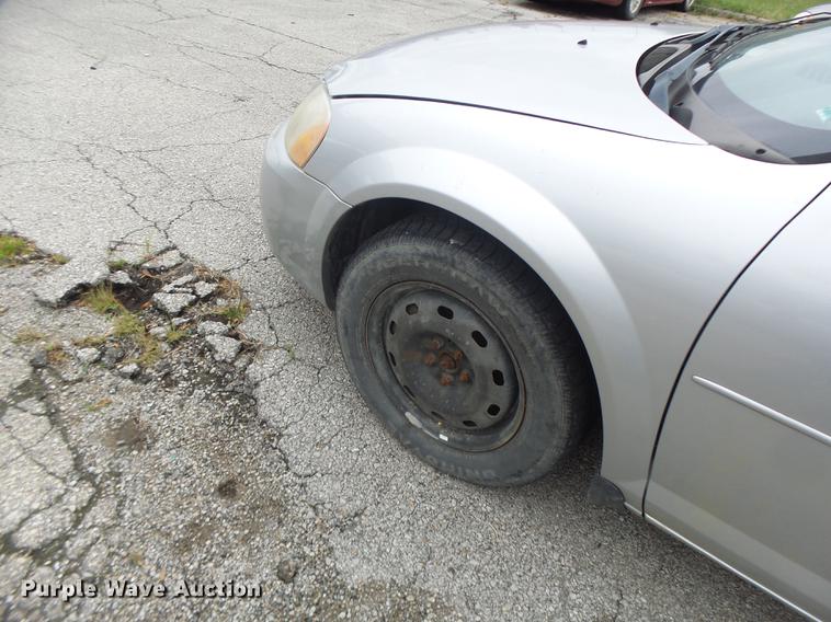 image for item DB1479 2004 Dodge Stratus