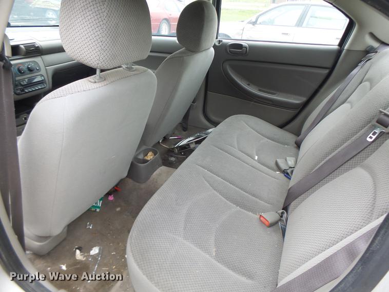 image for item DB1479 2004 Dodge Stratus
