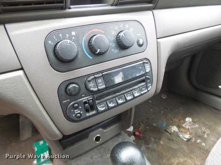 image for item DB1479 2004 Dodge Stratus
