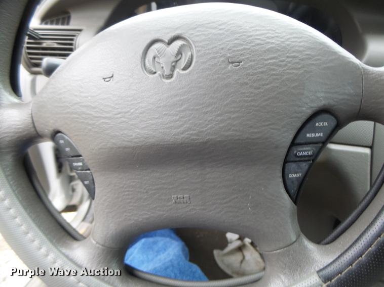 image for item DB1479 2004 Dodge Stratus