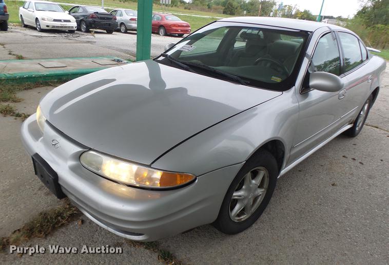2001 Oldsmobile Alero in Cameron, MO Item DB1480 sold Purple Wave
