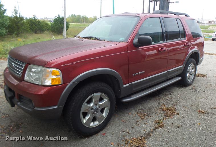 image for item DB1482 2005 Ford Explorer SUV