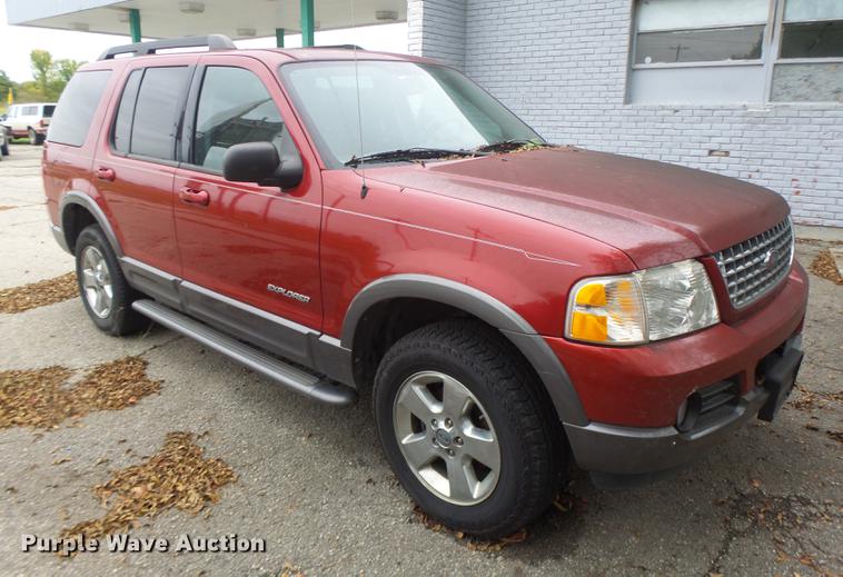 image for item DB1482 2005 Ford Explorer SUV