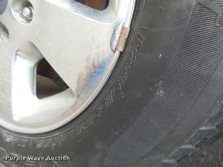 image for item DB1482 2005 Ford Explorer SUV