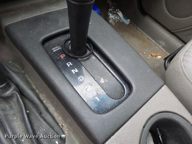 image for item DB1483 2002 Jeep Liberty SUV