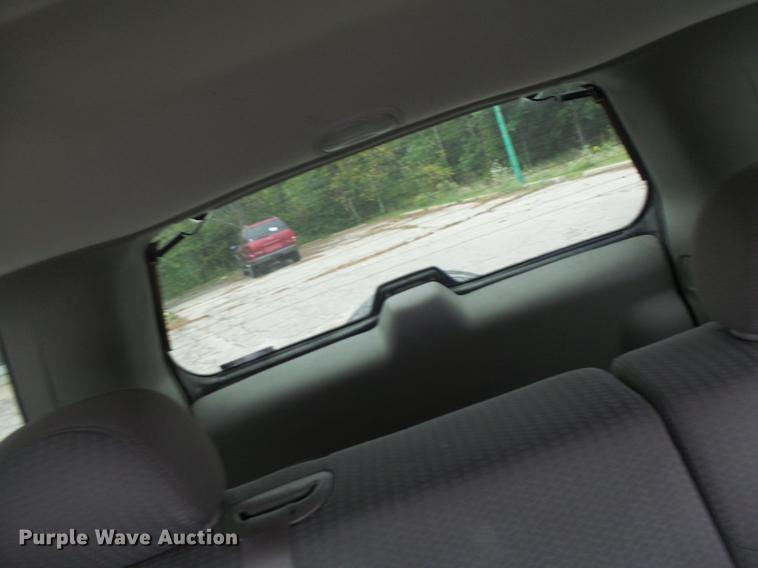 image for item DB1483 2002 Jeep Liberty SUV