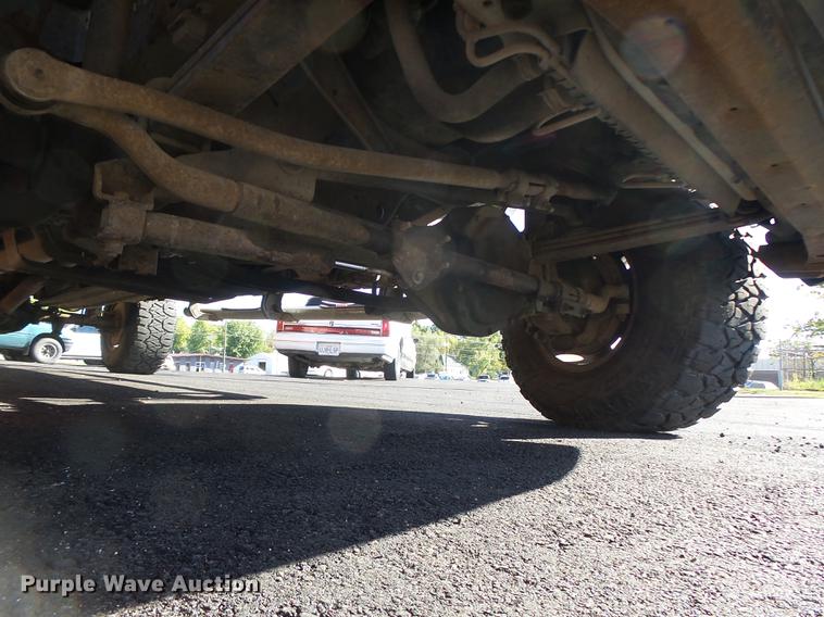 image for item DB1488 2001 Ford F350 Crew Cab pickup truck