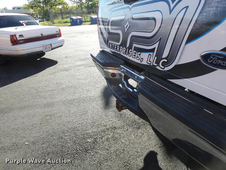 image for item DB1488 2001 Ford F350 Crew Cab pickup truck