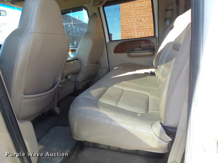 image for item DB1488 2001 Ford F350 Crew Cab pickup truck