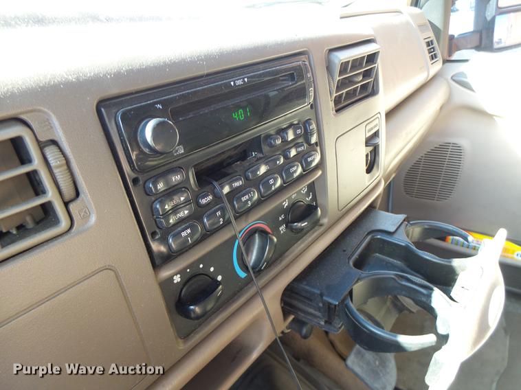 image for item DB1488 2001 Ford F350 Crew Cab pickup truck