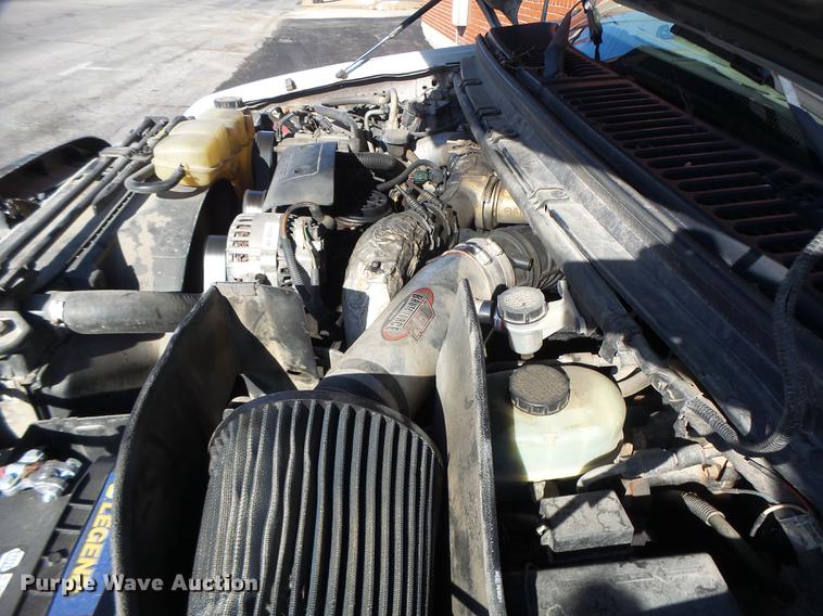 image for item DB1488 2001 Ford F350 Crew Cab pickup truck