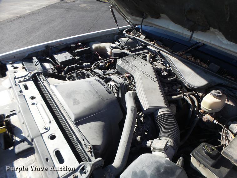 image for item DB1489 1994 Lincoln Town Car limousine