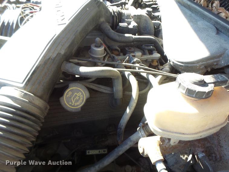 image for item DB1489 1994 Lincoln Town Car limousine