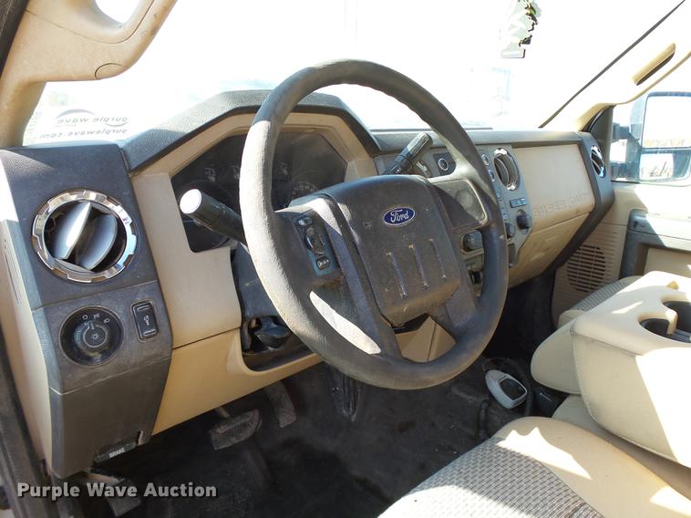 image for item DB4169 2011 Ford F250 Super Duty XLT SuperCab pickup truck