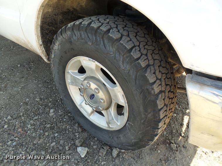 image for item DB4169 2011 Ford F250 Super Duty XLT SuperCab pickup truck