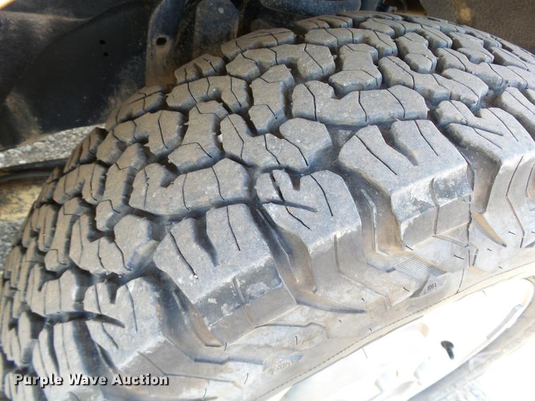 image for item DB4169 2011 Ford F250 Super Duty XLT SuperCab pickup truck