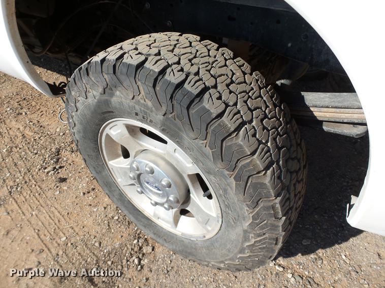 image for item DB4169 2011 Ford F250 Super Duty XLT SuperCab pickup truck