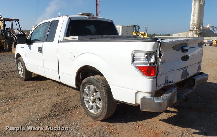 image for item DB4170 2010 Ford F150 XLT SuperCab pickup truck