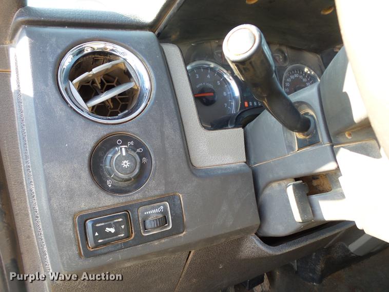 image for item DB4170 2010 Ford F150 XLT SuperCab pickup truck