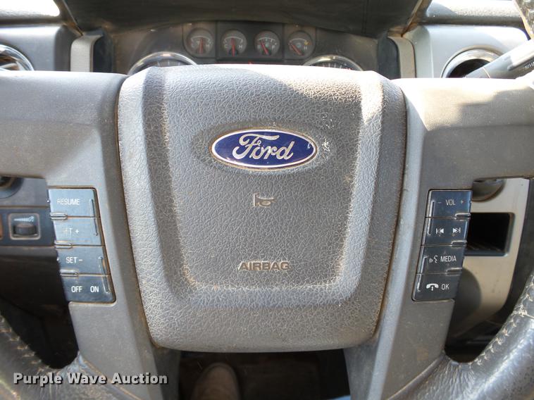 image for item DB4170 2010 Ford F150 XLT SuperCab pickup truck
