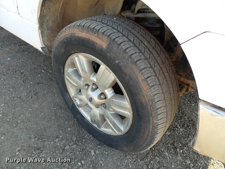 image for item DB4170 2010 Ford F150 XLT SuperCab pickup truck