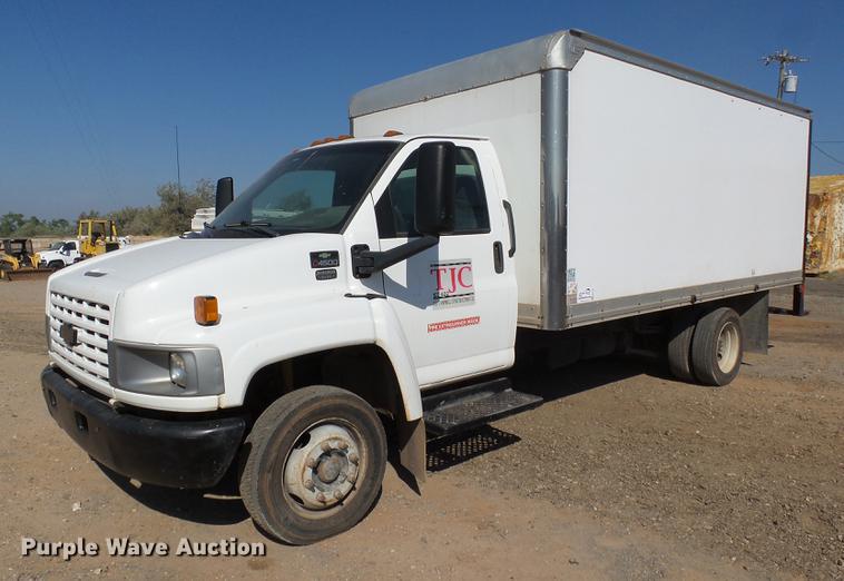 image for item DB4183 2004 Chevrolet C4500 box truck