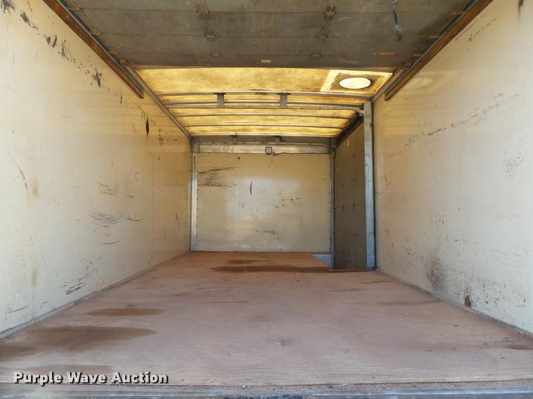 image for item DB4183 2004 Chevrolet C4500 box truck
