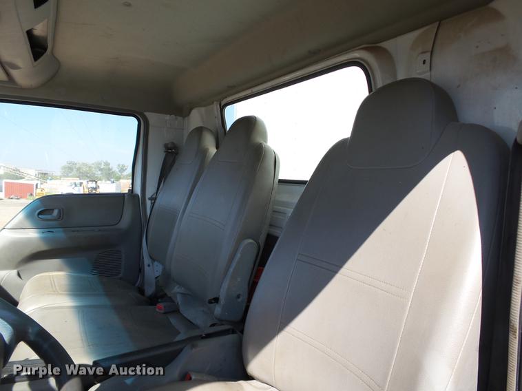 image for item DB4185 2008 Ford LCF box truck