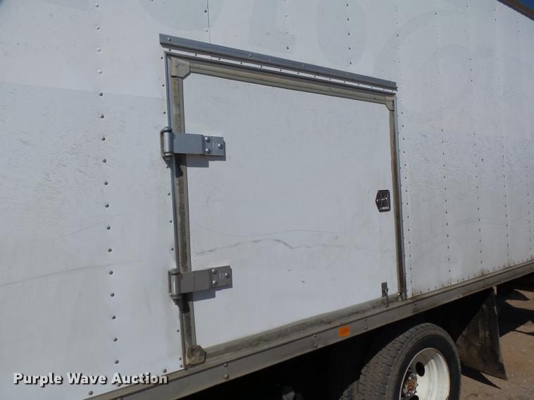 image for item DB4185 2008 Ford LCF box truck