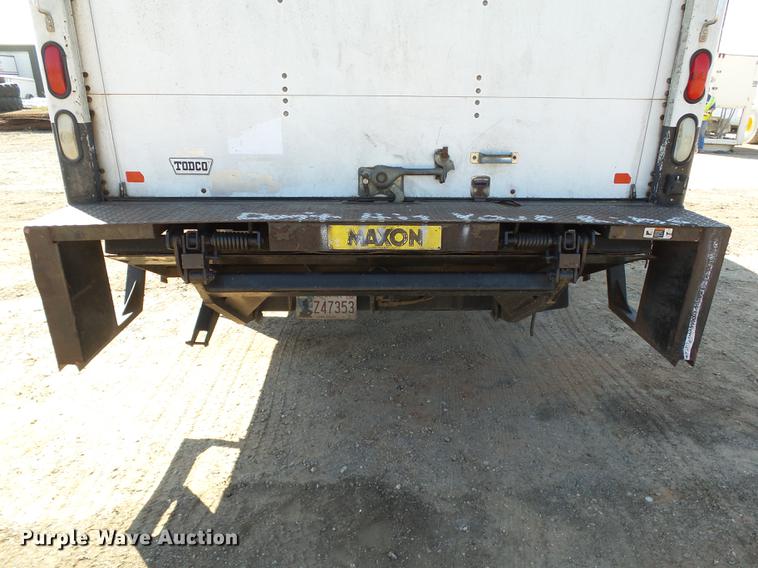 image for item DB4185 2008 Ford LCF box truck