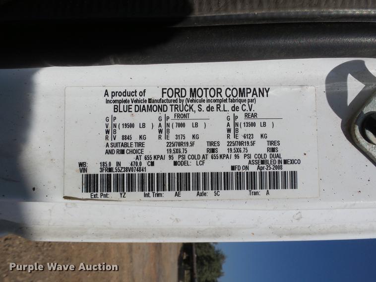 image for item DB4185 2008 Ford LCF box truck