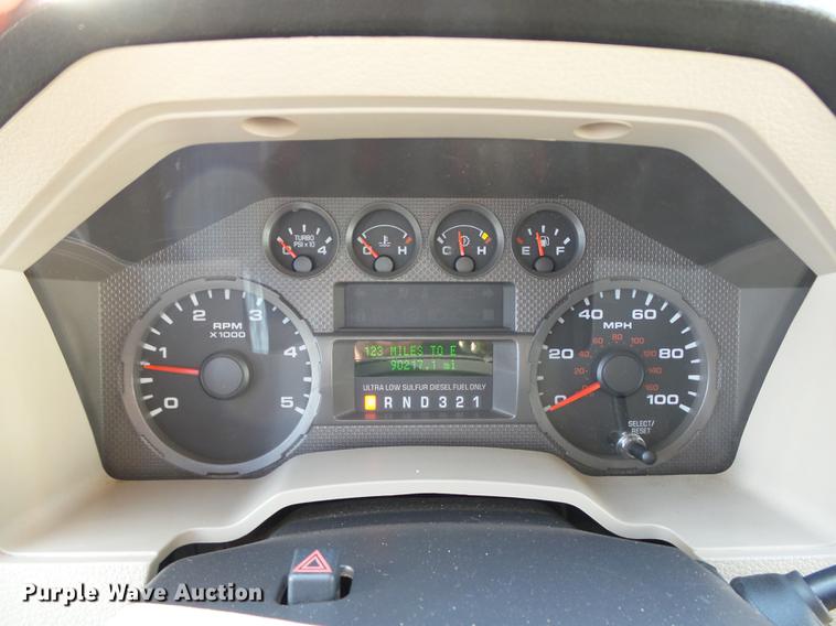 image for item DB4201 2009 Ford F450 Super Duty XLT Crew Cab flatbed truck