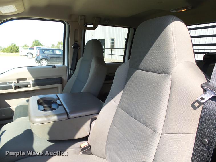 image for item DB4201 2009 Ford F450 Super Duty XLT Crew Cab flatbed truck