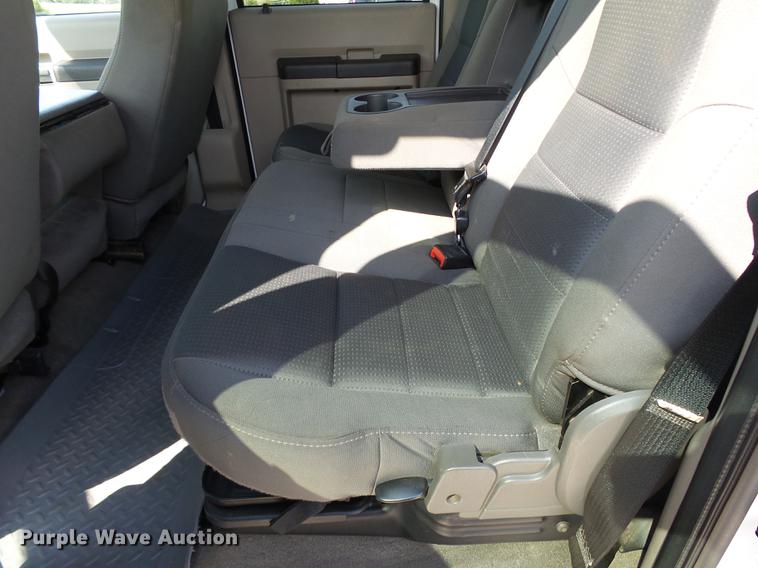 image for item DB4201 2009 Ford F450 Super Duty XLT Crew Cab flatbed truck