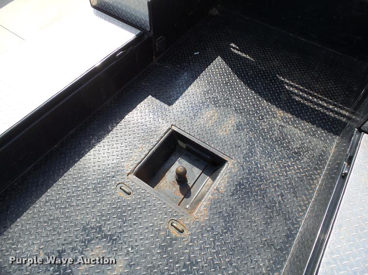 image for item DB4201 2009 Ford F450 Super Duty XLT Crew Cab flatbed truck