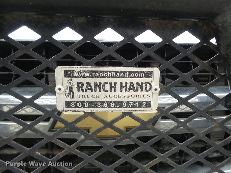 image for item DB6417 2009 Chevrolet Silverado 3500HD flatbed pickup truck