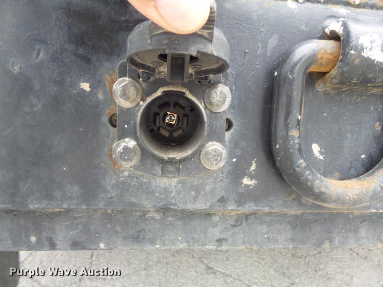 image for item DB6417 2009 Chevrolet Silverado 3500HD flatbed pickup truck