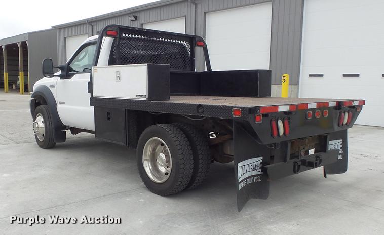 image for item DB6418 2006 Ford F450 Super Duty XL flatbed truck